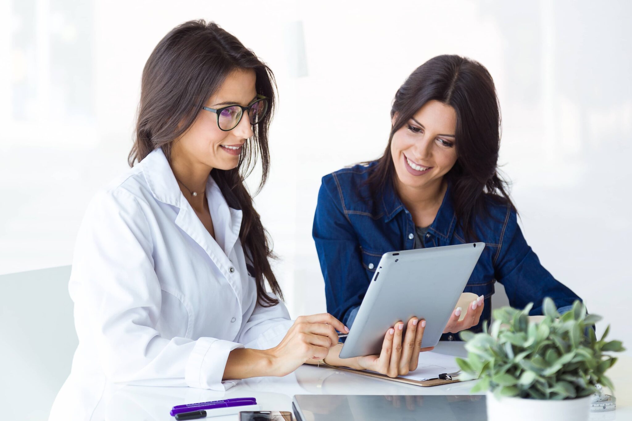 doctor-her-patient-discussing-results